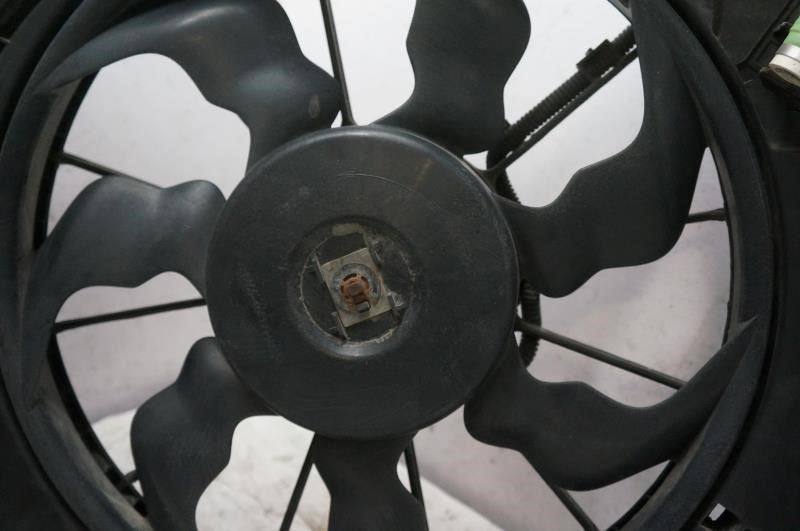 2014-2019 Kia Soul Radiator Cooling Fan Motor Assembly 25380B2000 OEM - Alshned Auto Parts
