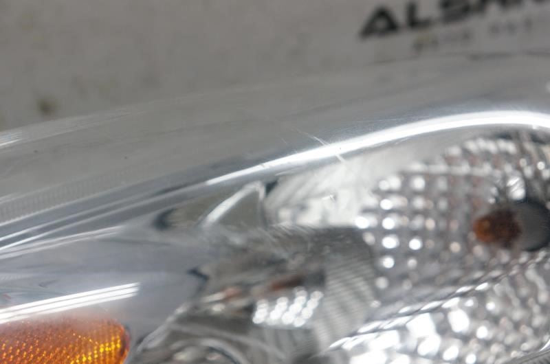 2011-2014 Nissan Juke Driver Left Front Turn Signal Light 26129-1KM0B OEM - Alshned Auto Parts