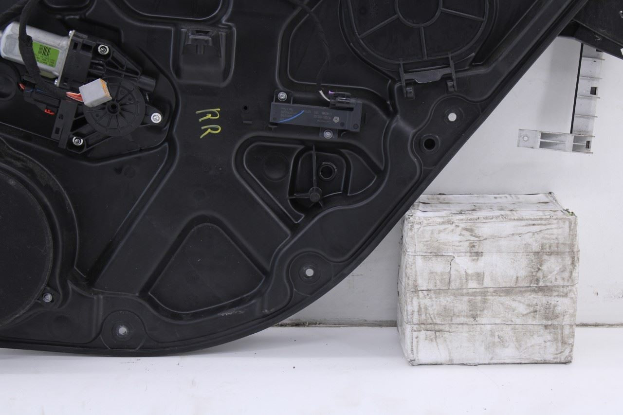2011-25 Dodge Durango SXT Rear Right Door Window Regulator w/ Carrier and Motor5