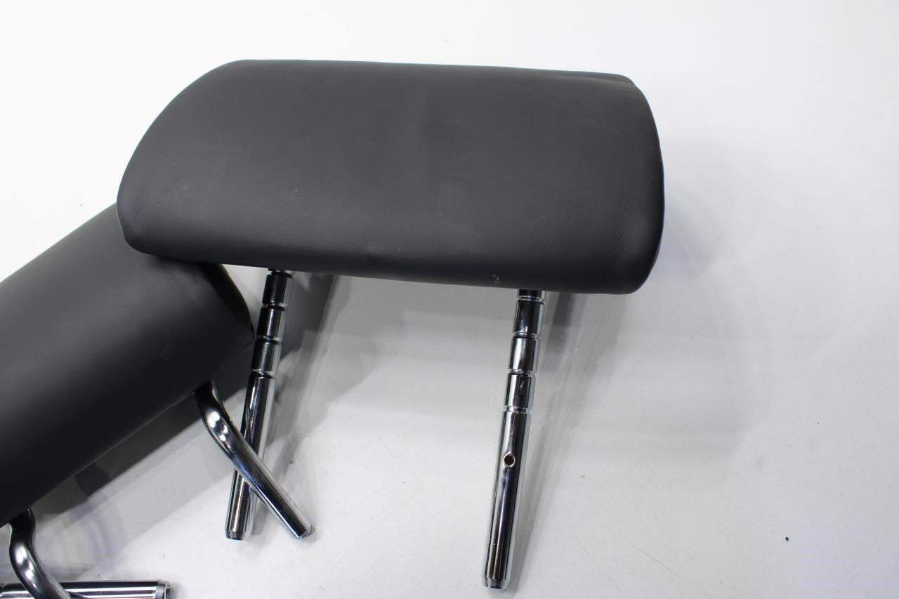 2010-15 BMW 750i xDrive Rear RH and LH Center 2nd Row Seat Headrest 52207219440 - Alshned Auto Parts