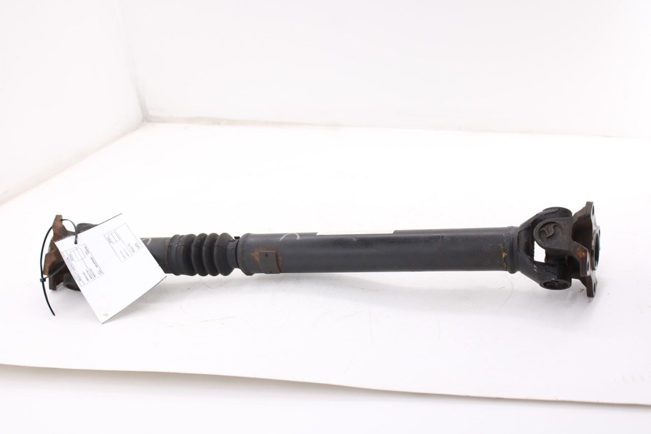 2015-23 Toyota Tacoma SR5 4WD Double Cab Front Drive Propeller Shaft 37140-040726