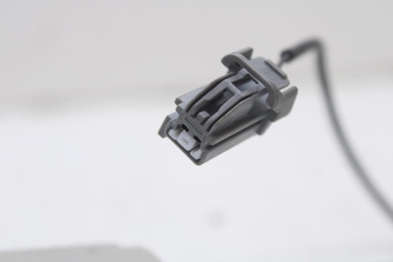 17-19 Chrysler Pacifica Front RH Passenger Side Seat Belt Buckle 5LA501D2AE OEM - Alshned Auto Parts