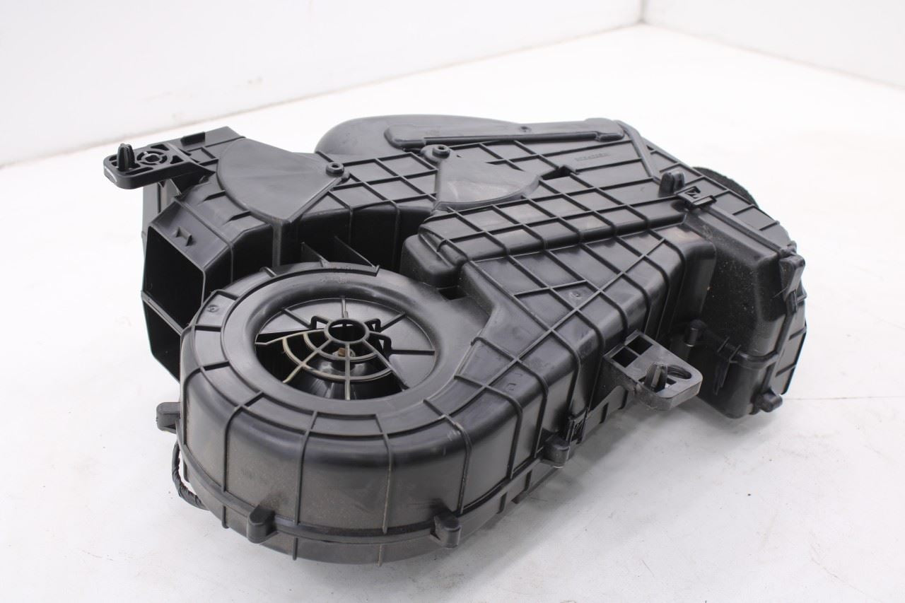 2014-25 Dodge Durango SXT 3.6L AWD Rear Heater Blower Housing Box 68186198AD OEM2