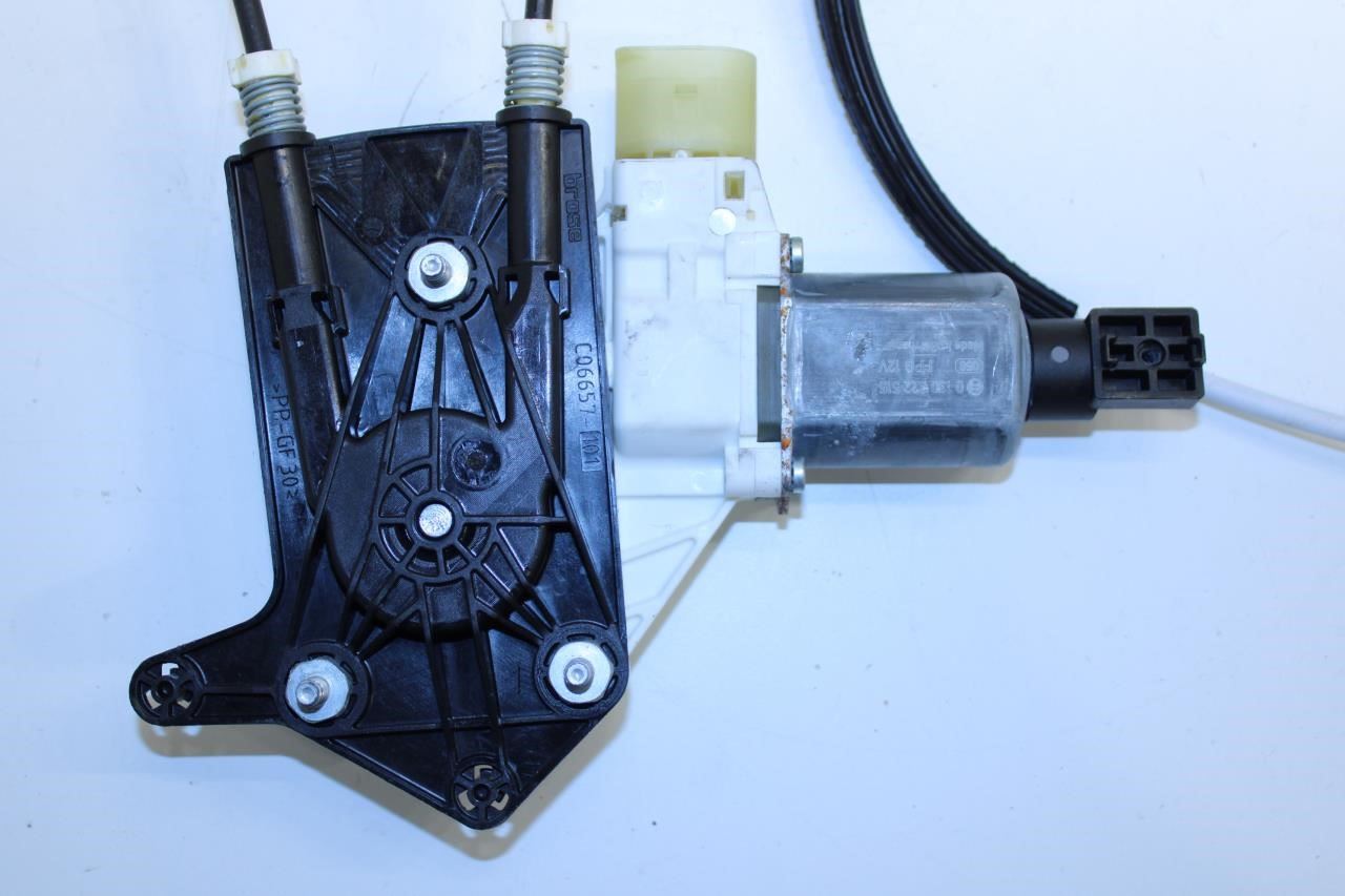 2015-2016 BMW 435I Gran Coupe FR RH Door Window Regulator w/ Motor 51337365260 - Alshned Auto Parts