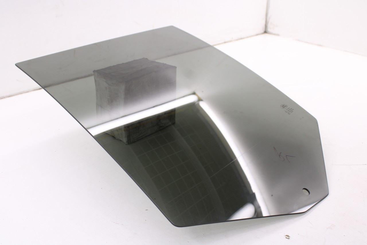 2010-12 Land Rover Range Rover HSE Rear Left Door Window Movable Glass CVB0001314