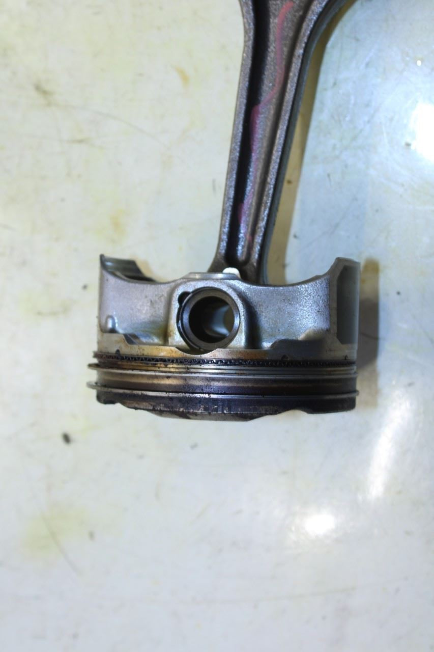 2022-24 Hyundai Tucson SEL 2.5L Engine Piston No 4 w/ Connecting Rod 23510-2S010 - Alshned Auto Parts