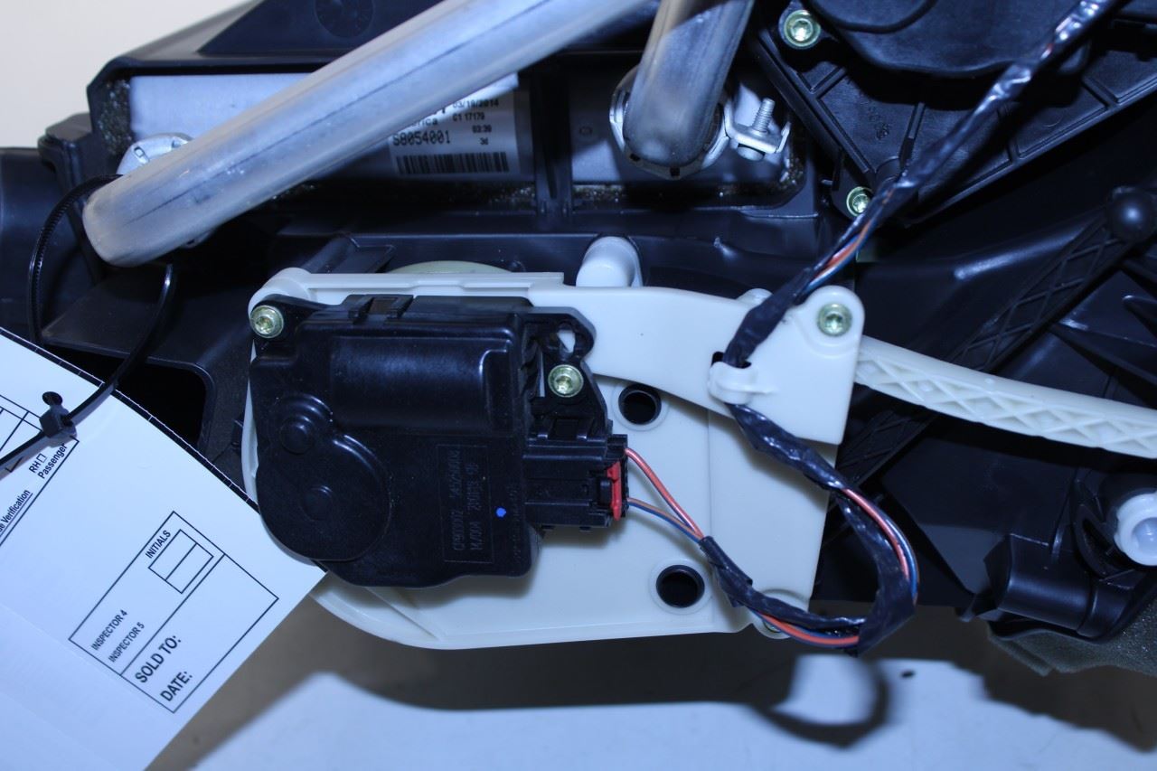 2014-2023 Dodge Challenger SXT 3.6L HVAC Heater Blower Housing Box 68238032AA - Alshned Auto Parts