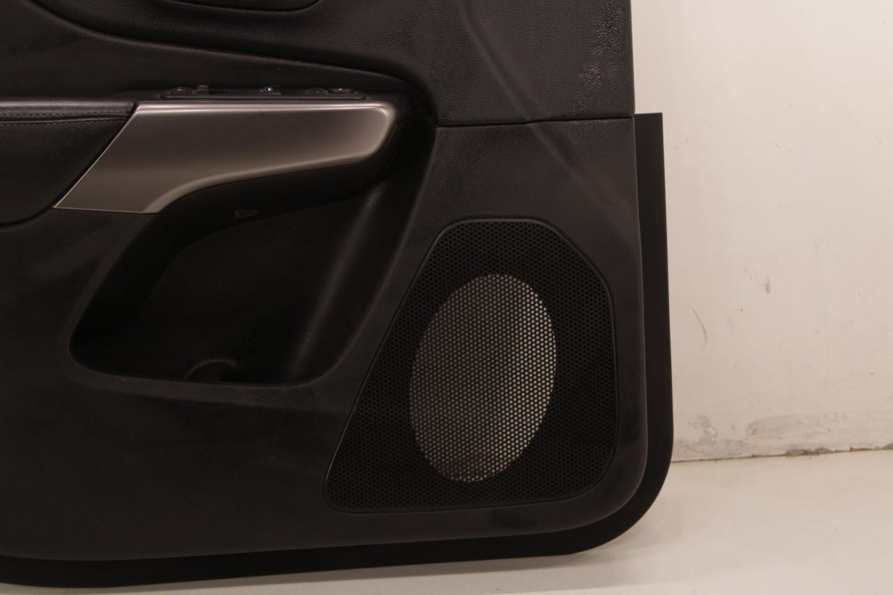 2019-2020 Jeep Cherokee Latitude Front Left Driver Door Trim Panel 6AX481X9AB - Alshned Auto Parts