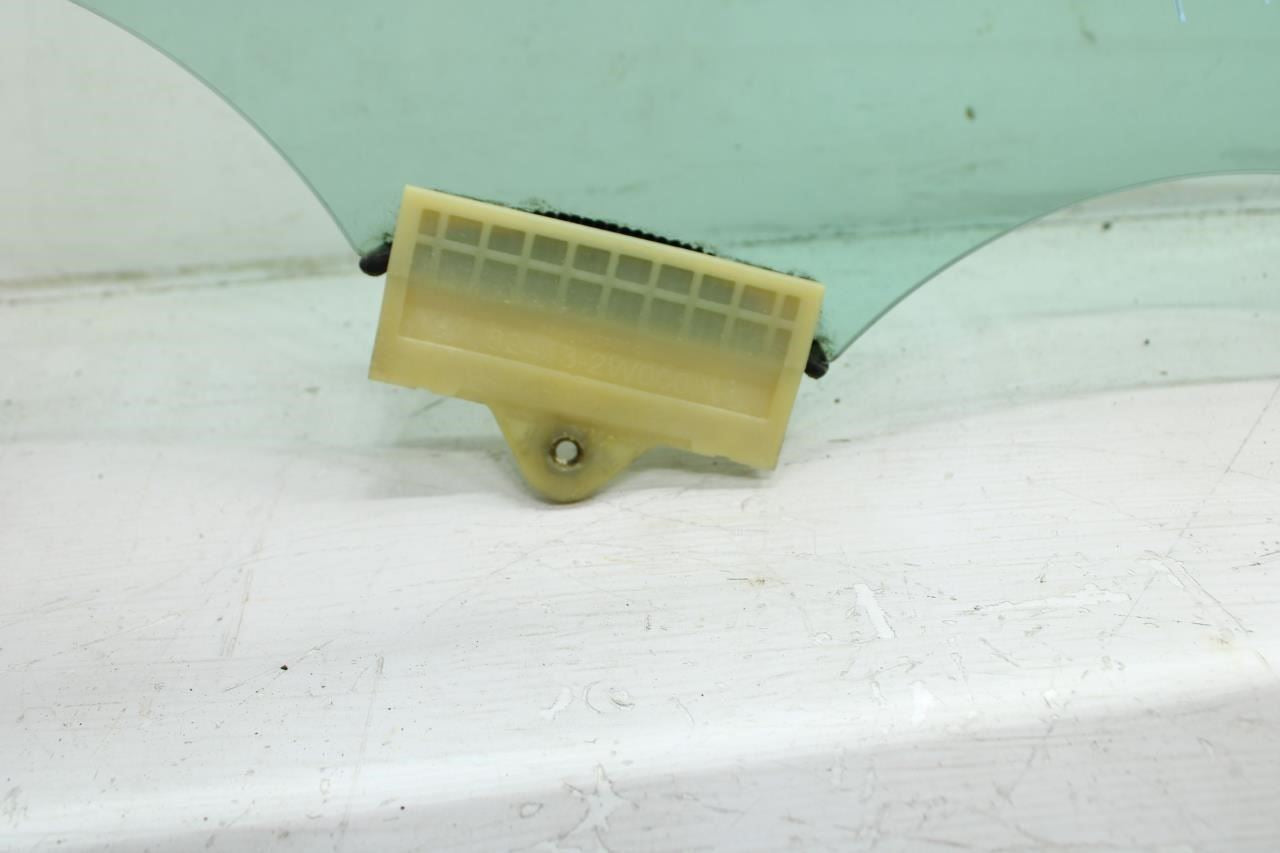 2019-2023 Hyundai Santa Fe Front Right Side Door Window Glass 82421-S2000 OEM - Alshned Auto Parts