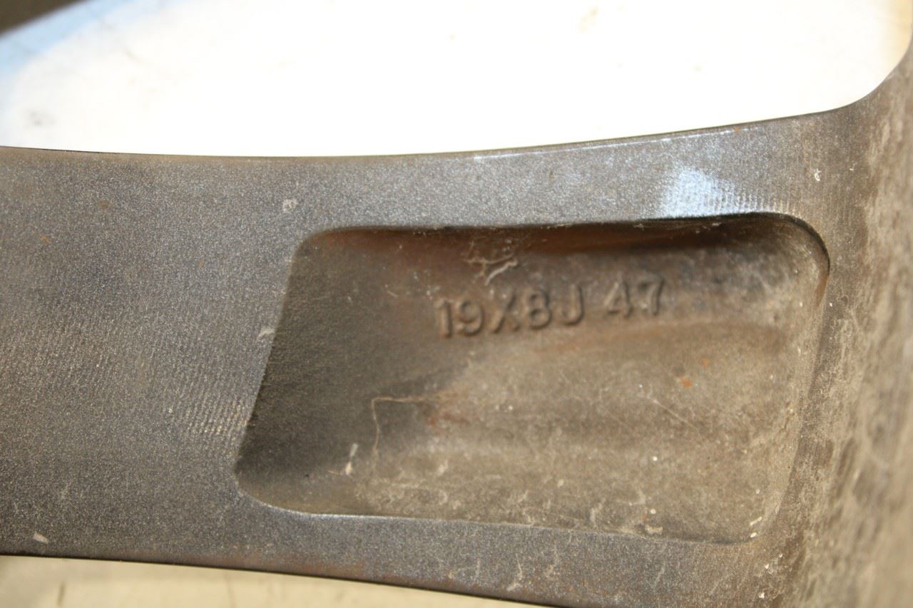 2016-2017 Infiniti QX50 Aluminum Wheel R19x8J 10 Spoke D0CMM-3WU3A OEM *ReaD* - Alshned Auto Parts