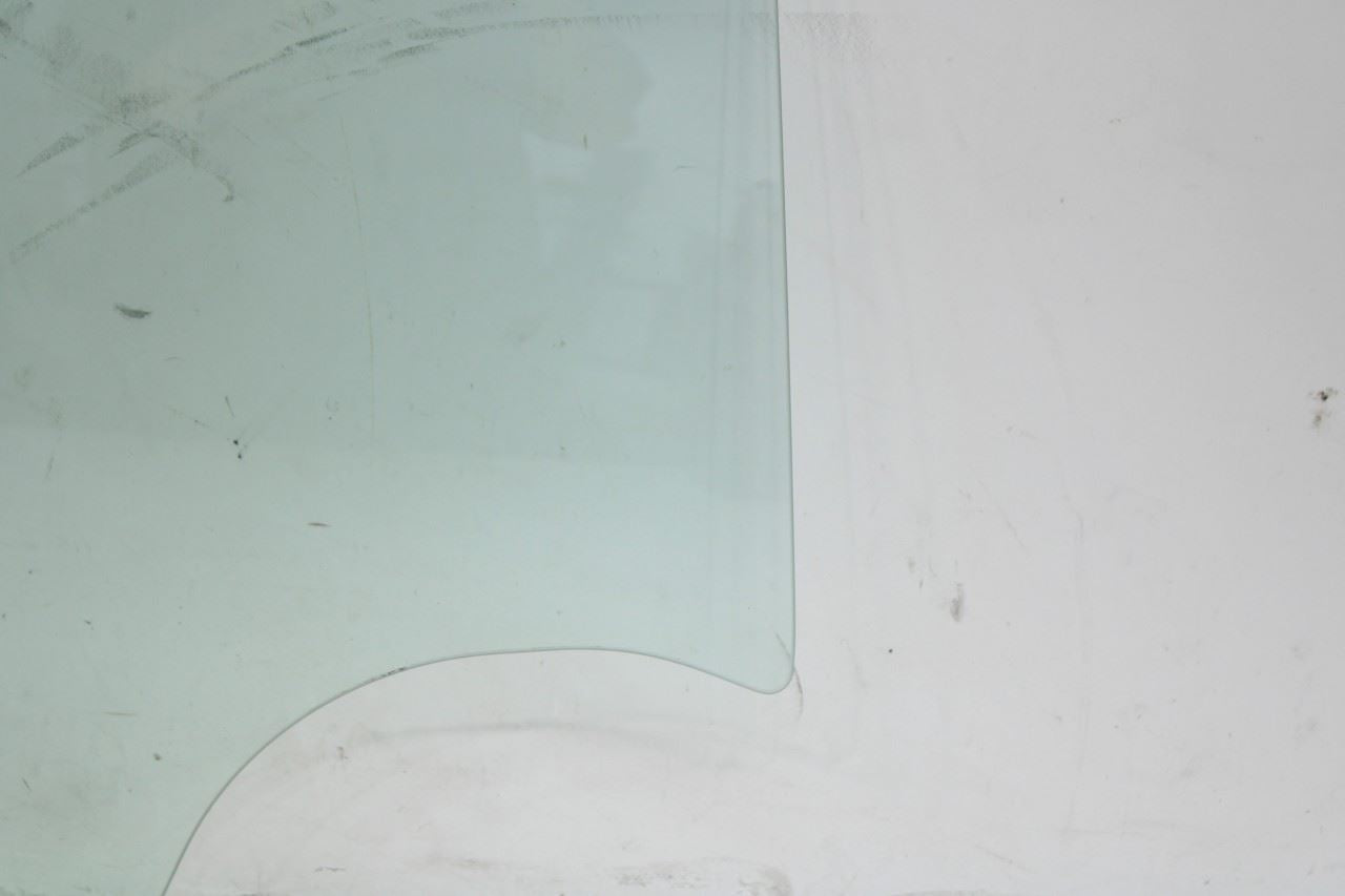 2017-2022 Nissan Rogue Sport SL AWD Rear Right Passenger Side Door Window Glass - Alshned Auto Parts