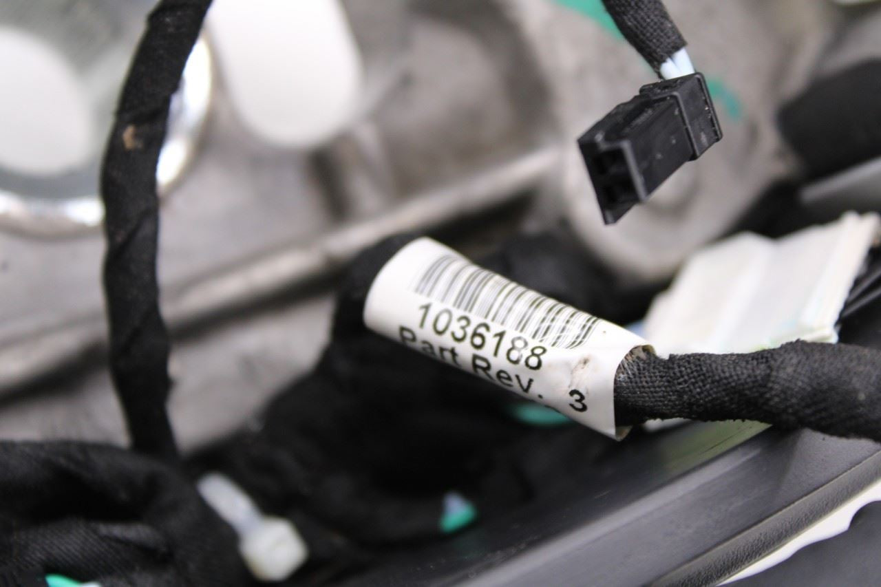 14-22 Jeep Grand Cherokee Limited 3.6L Steering Wheel Leather w/ Control Buttons - Alshned Auto Parts