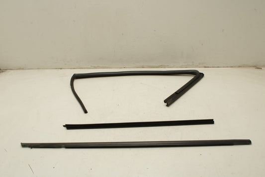 2019-24 Kia Forte LXS Front Right Door Run Channel w/ Belt Molding Weatherstrip - Alshned Auto Parts