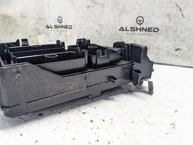 2016-2018 Chevrolet Volt Fuse Box Relay Power Distribution Block 23301690 OEM - Alshned Auto Parts