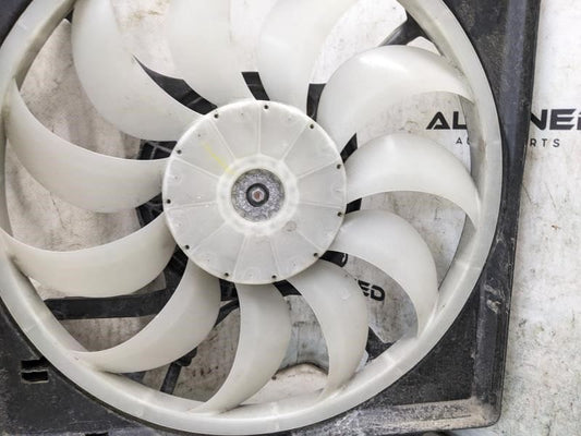 2014-2018 Subaru Forester RH Condenser Cooling Fan Motor Assy 73313SG000 OEM