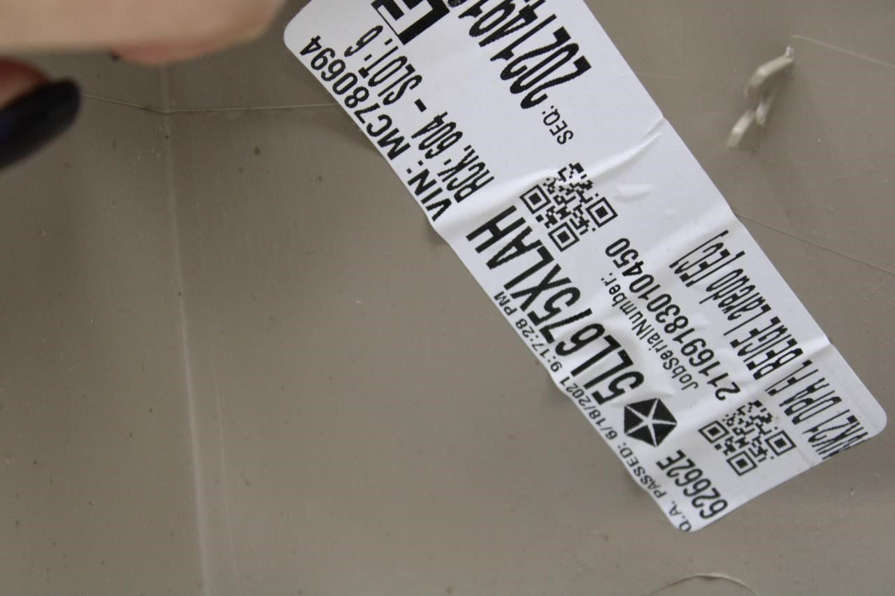 2019-2021 Jeep Grand Cherokee Front Left Driver Door Trim Panel 5LL675XLAH OEM - Alshned Auto Parts