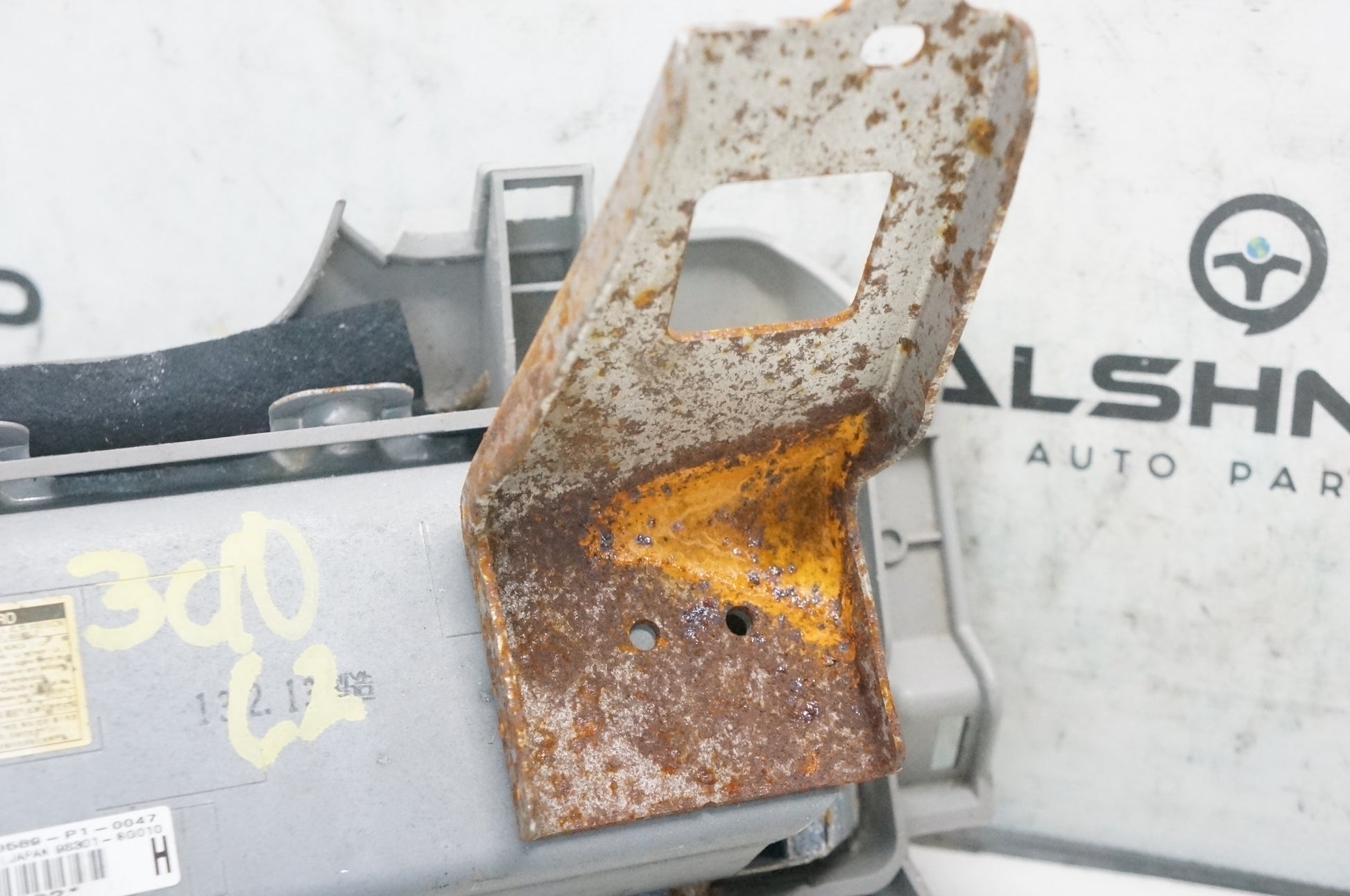 2014-2018 Subaru Forester Front Left Lower Dash Knee Airbag 98301SG010LL OEM - Alshned Auto Parts