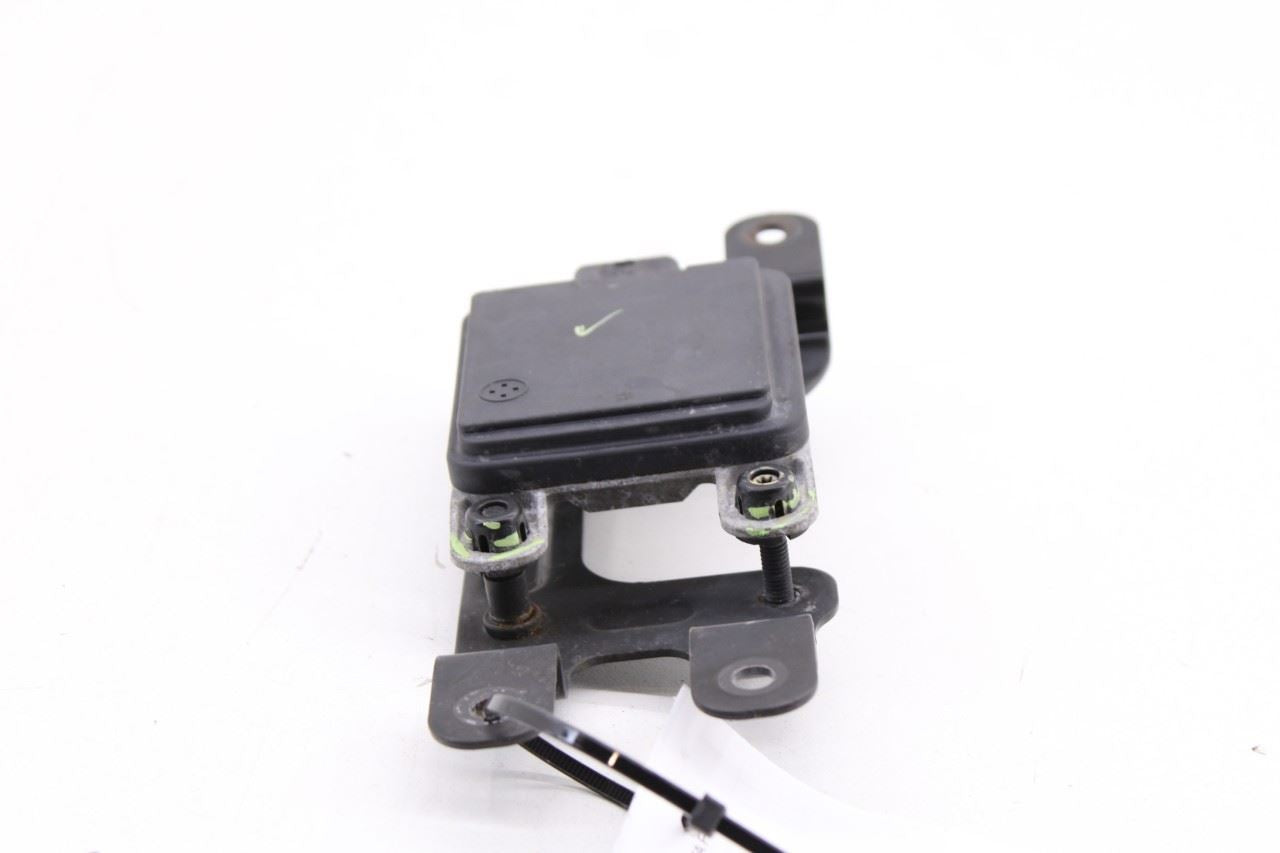 2019-2020 Hyundai Santa Fe SEL Front Cruise Control Radar Distance Sensor Module - Alshned Auto Parts