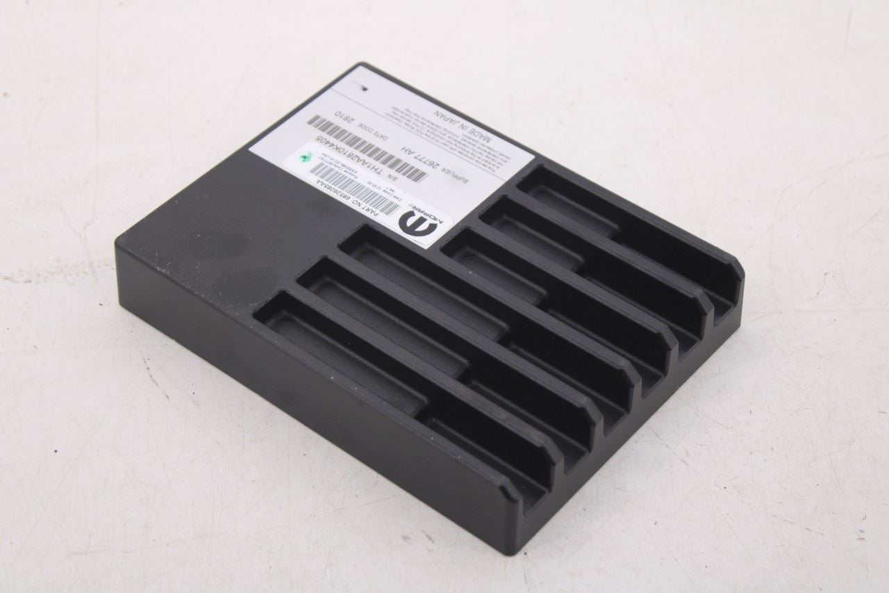 18-22 Jeep Grand Cherokee Laredo X 4x4 Sound System Amplifier Amp 68526085AA OEM - Alshned Auto Parts