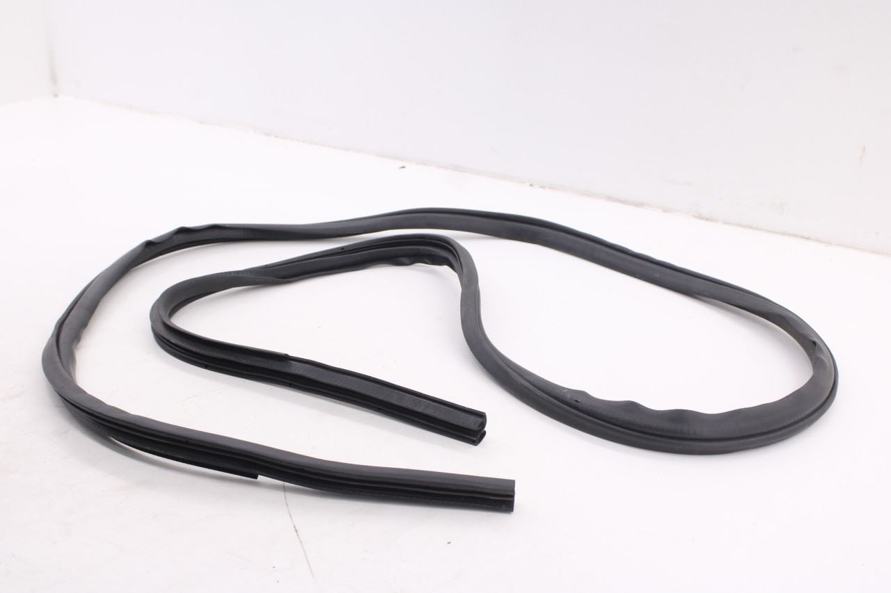 2011-25 Mitsubishi Outlander Sport SE Front Right Side Door Weatherstrip On Body3