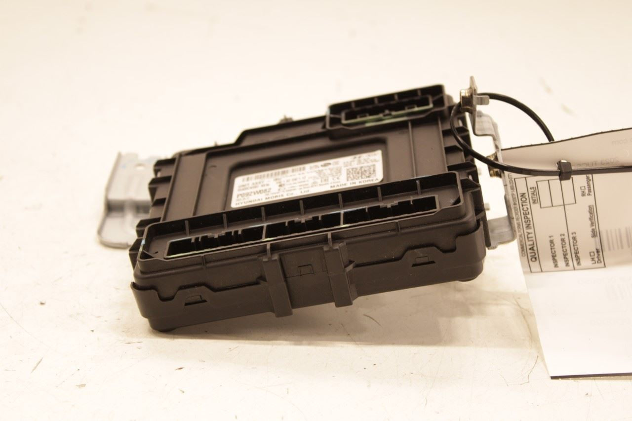 2022-2023 Hyundai Tucson SEL Body Computer Control Module BCM BCU 95400-CW082 - Alshned Auto Parts