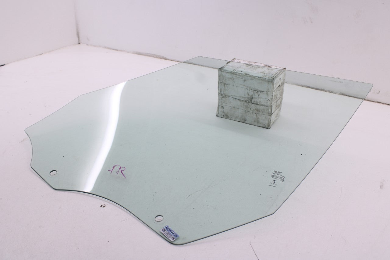 2010-2016 Mini Countryman Cooper S Front Right Door Window Movable Glass 98005687