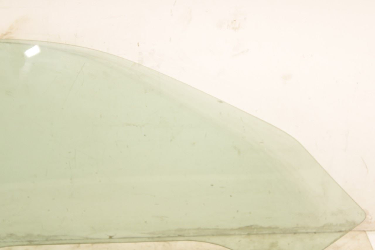1997-2004 Chevrolet Corvette Front Right Side Door Window Glass 10403190 OEM - Alshned Auto Parts