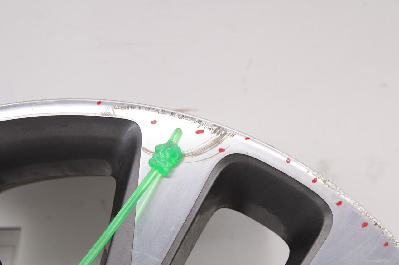 17-18 Jeep Grand Cherokee Aluminum Wheel R20x8J 5 V Spoke 5XL06TRMAA OEM *ReaD* - Alshned Auto Parts