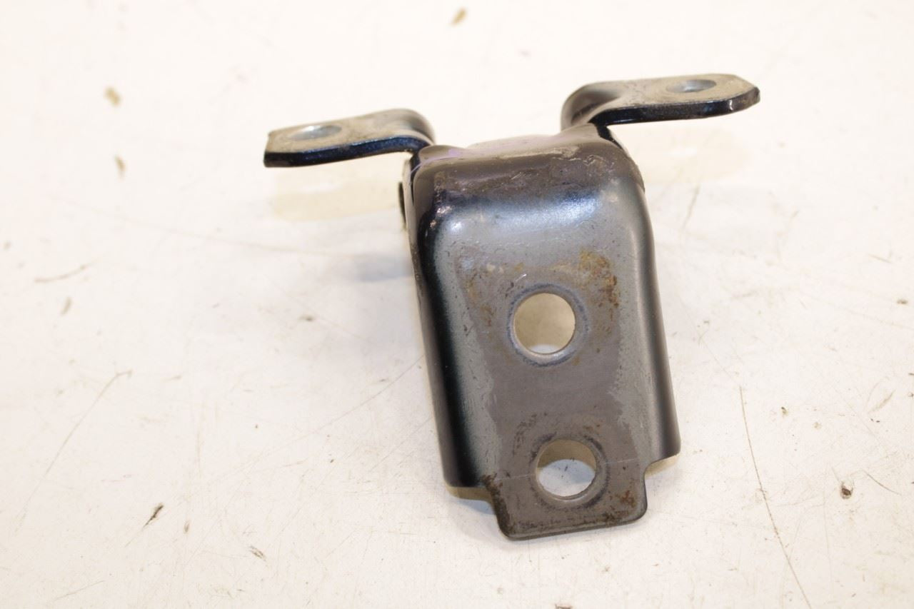 20-25 Mazda CX-30 2.5 S Rear Right Door Hinge Upper and Lower Pair KD53-72-210A - Alshned Auto Parts