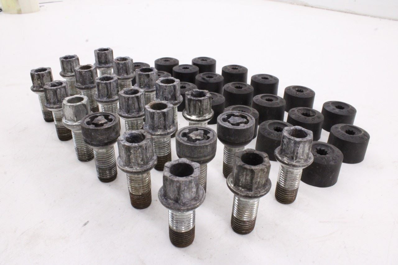 2010-2024 Volkswagen Jetta Sport Wheel Lug Nut Bolt Set of 20 w/ Caps Set of 193