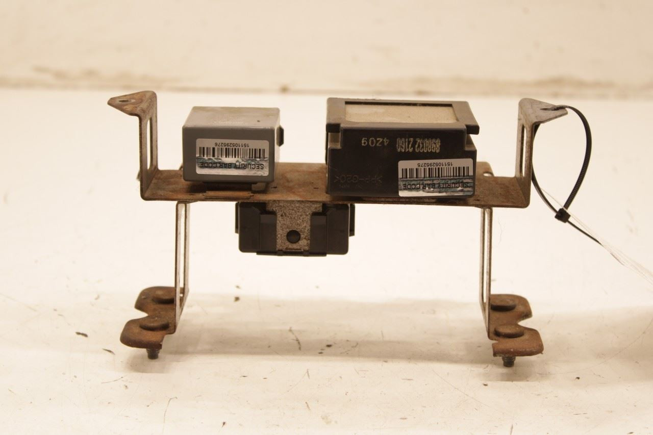 12-20 Isuzu NPR HD Day Time Running Light Wiper and Door Lock Control Module Set - Alshned Auto Parts