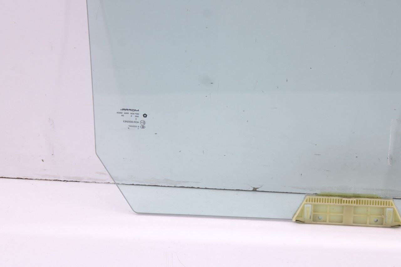 2007-2017 Jeep Wrangler Unlimited Sport Front Left Door Window Glass 55395249AB - Alshned Auto Parts