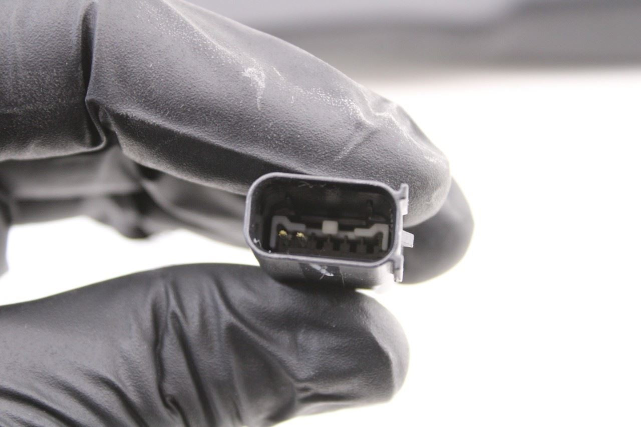 2017-2020 Lincoln MKZ Reserve 2.0L AWD Front Driver Left Side Seat Belt Buckle - Alshned Auto Parts