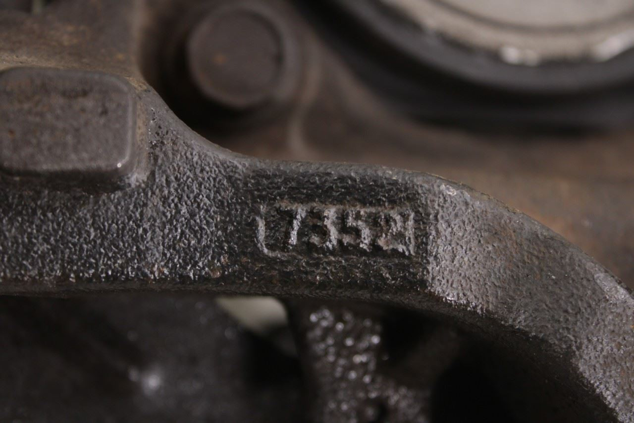 2014-18 RAM 2500 Tradesman Front Left Driver Side Spindle Knuckle Hub 68216189AA - Alshned Auto Parts