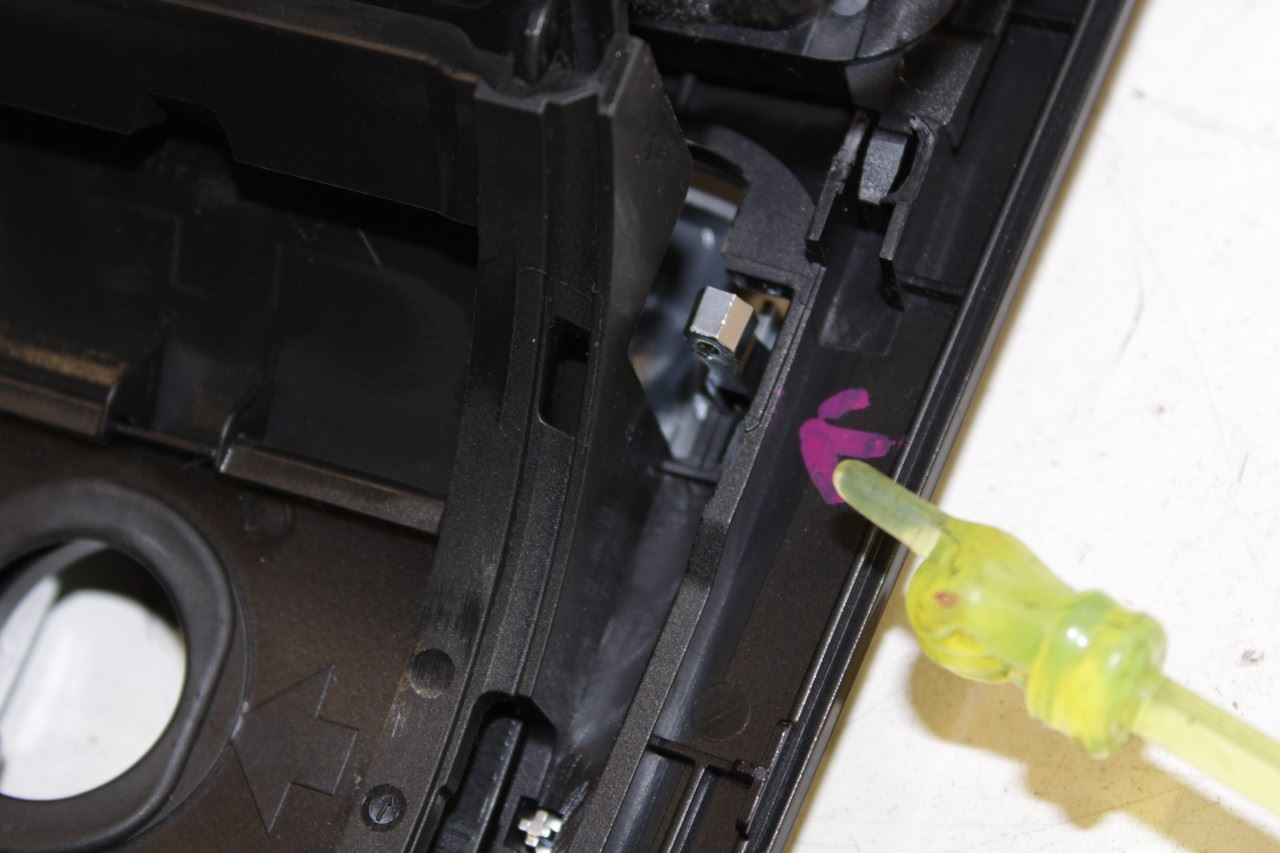 11-18 Porsche Cayenne Platinum Console Shifter Bezel Trim w/ Storage Tray *ReaD* - Alshned Auto Parts
