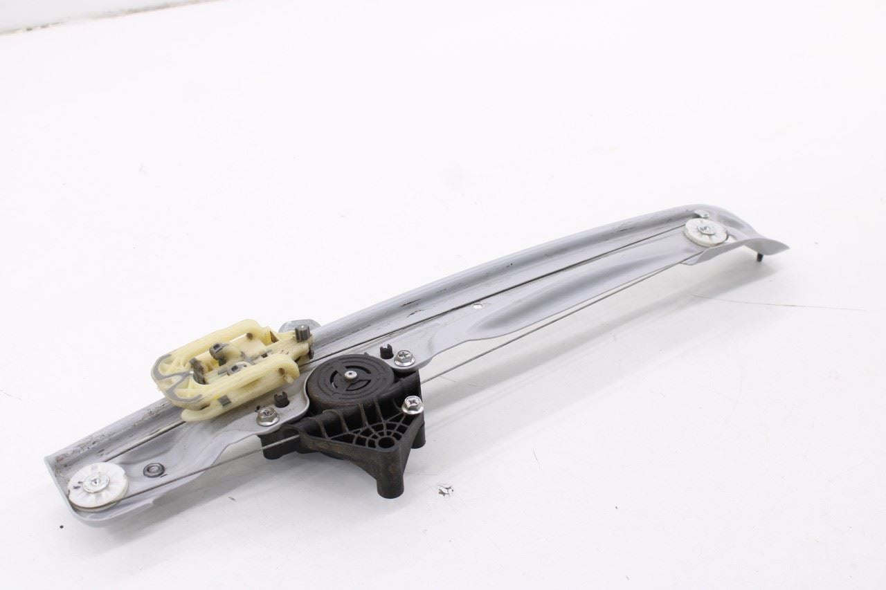 18-24 Chevrolet Equinox LT Rear Left Driver Side Door Window Regulator w/ Motor7