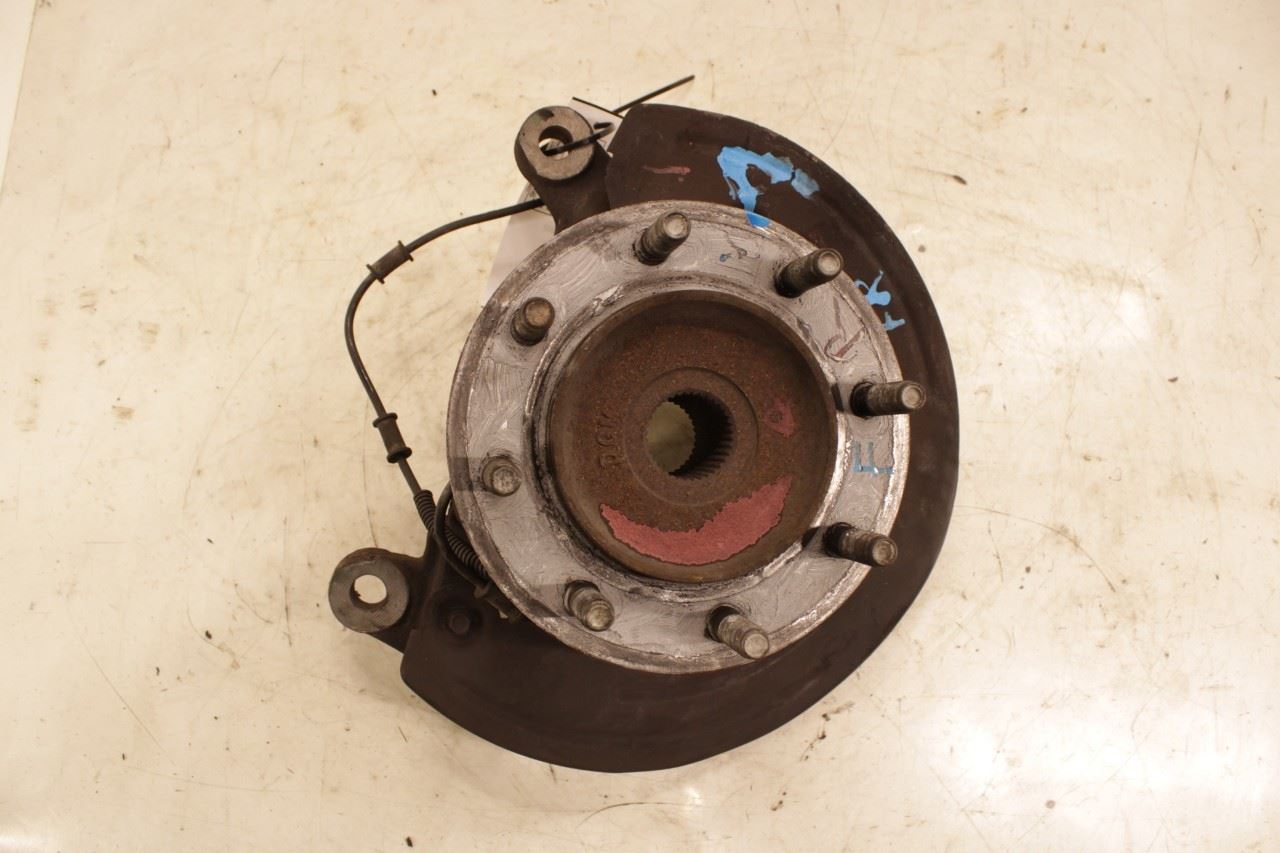 2014-2018 RAM 2500 Tradesman Front Right Side Spindle Knuckle Hub 68217027AA OEM - Alshned Auto Parts