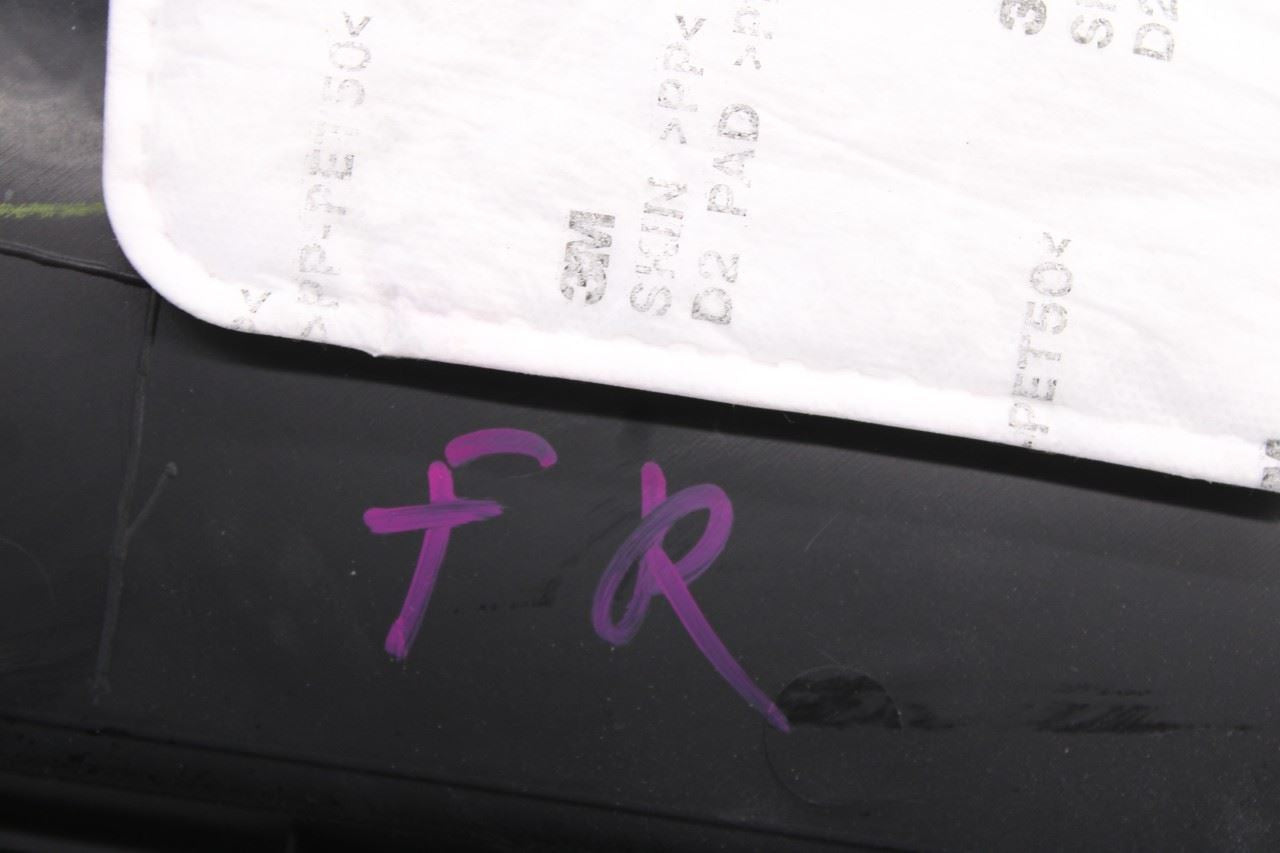 19-20 Hyundai Santa Fe SEL Front Right Door Trim Panel 82308-S2080-NNB OEM *ReaD - Alshned Auto Parts