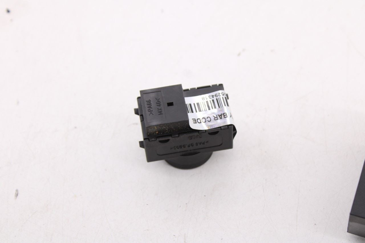 2010-12 Land Rover Range Rover HSE Front Left Power Seat Control Switch LR0109125
