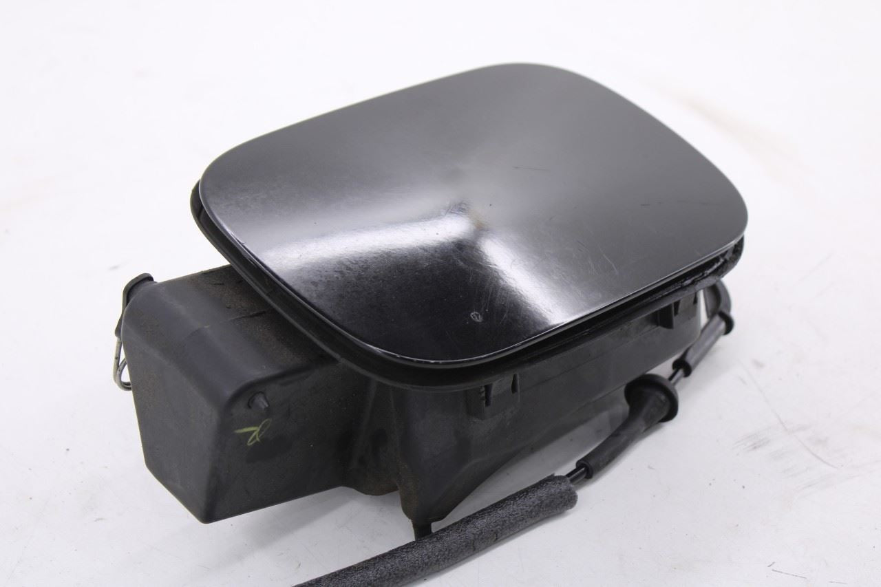 2014-2020 Dodge Durango SXT Fuel Tank Filler Housing Door Lid Cover 5MG24TZZAA - Alshned Auto Parts