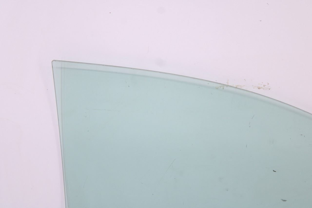 2011-2020 Toyota Sienna LE Front Left Driver Side Door Window Glass 68102-08051 - Alshned Auto Parts