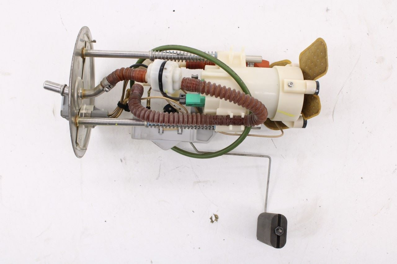 2010 Ford Mustang Conv 4.0L V6 In Tank Fuel Pump Assembly AR3Z-9H307-A OEM0