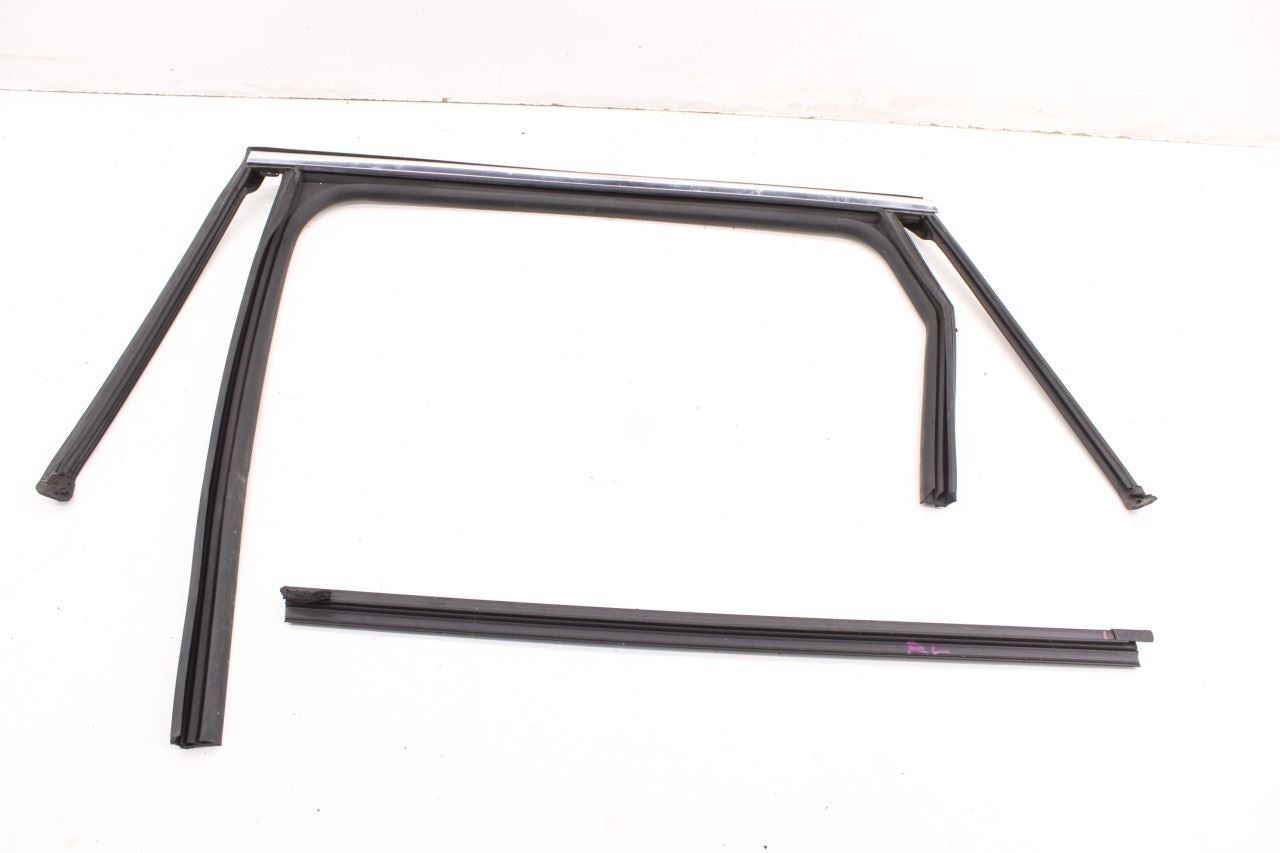 19-20 Hyundai Santa Fe SEL Rear Left Door Run Channel w/ Belt Inner Weatherstrip - Alshned Auto Parts