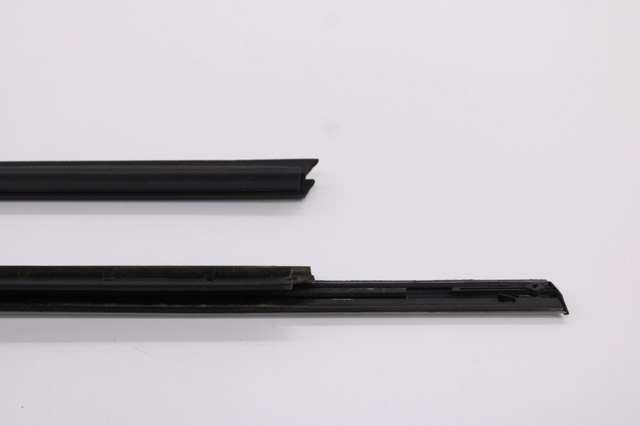 2011-15 Jeep Grand Cherokee Limited RR RH Door Belt Outer and Inner Weatherstrip - Alshned Auto Parts