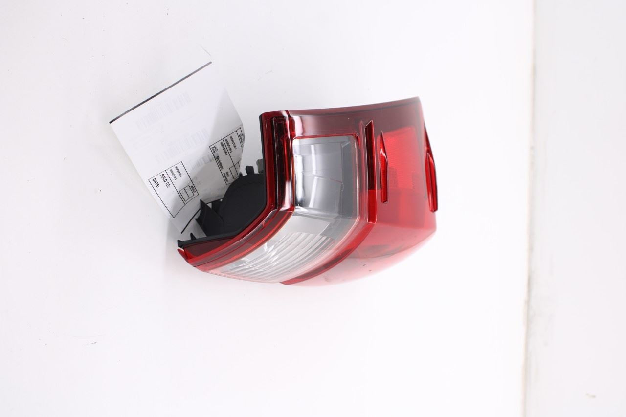 17-23 Toyota Tacoma SR5 Rear Left Driver Side Tail Light Lamp 81560-04181 *ReaD*8