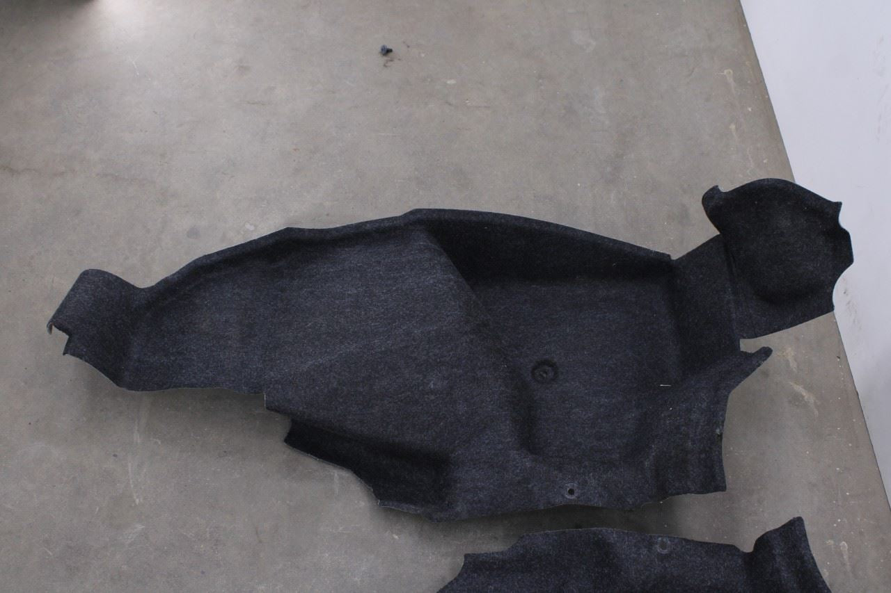 10-14 Ford Mustang Premium Conv V6 Rear RH and LH Inner Quarter Carpet Cover Set2