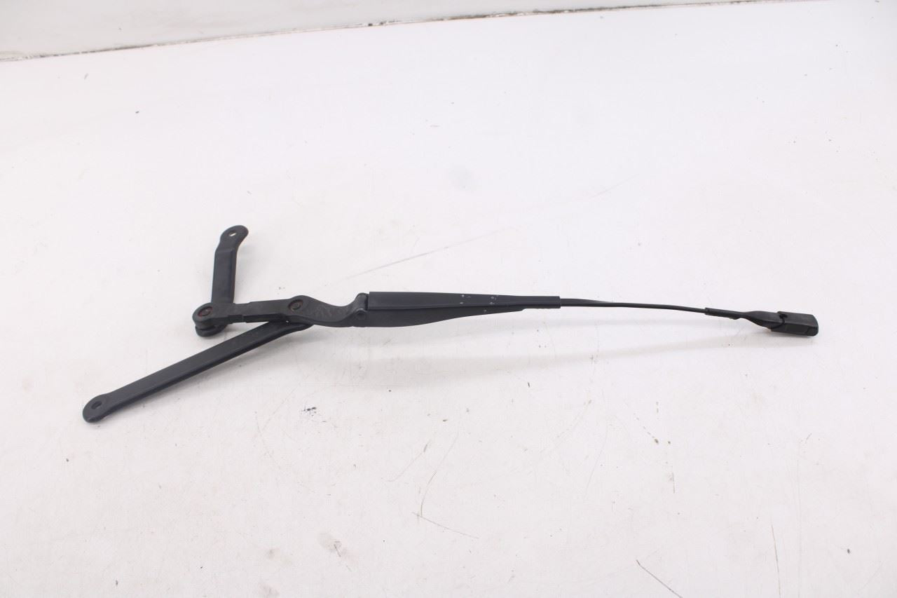 2015-2023 Mercedes-Benz C300 4Matic Front Left and Right Windshield Wiper Arm7