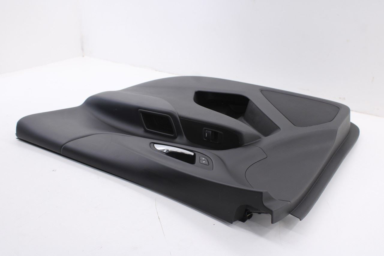 2018-2021 Chevrolet Equinox LT Front Right Side Door Trim Panel 84736140 OEM10