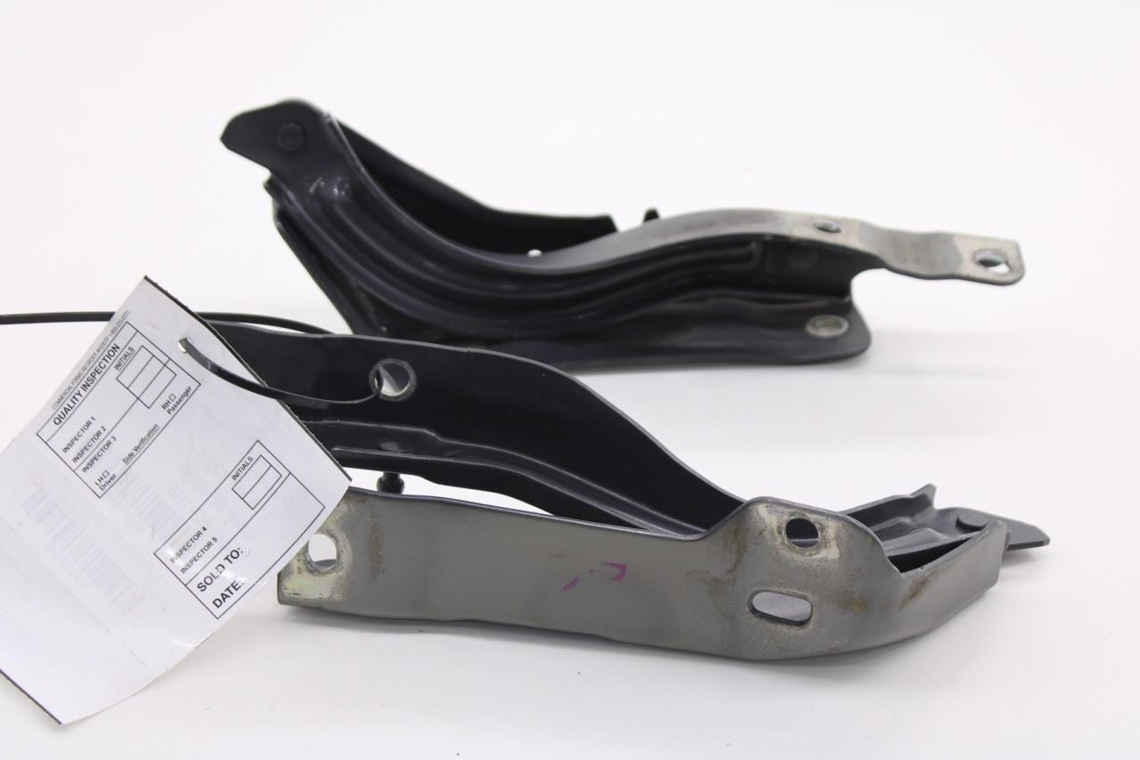2019-2023 Hyundai Santa Fe SEL Front Right and Left Driver Side Hood Hinge Set2