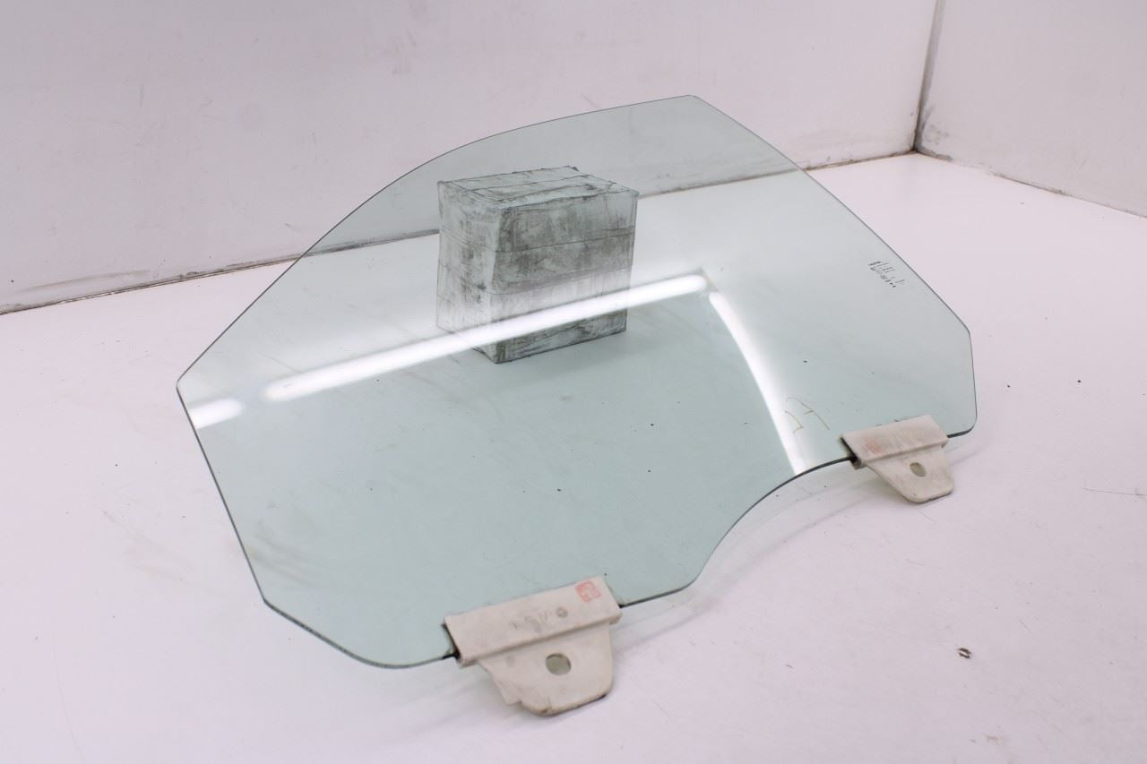 2011-2026 Dodge Durango SXT Front Left Door Window Movable Glass 68068671AC3